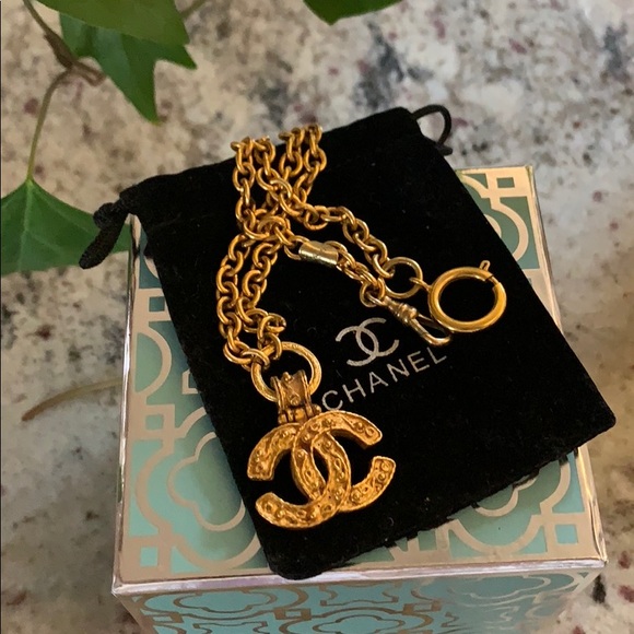 CHANEL Jewelry - Chanel necklace